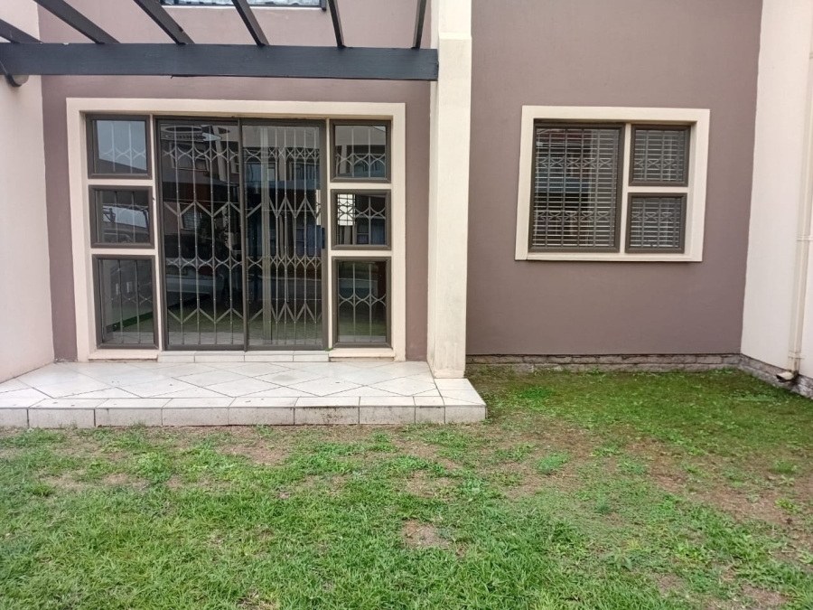1 Bedroom Property for Sale in Braelyn Eastern Cape